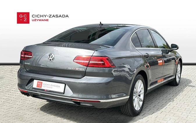 Volkswagen Passat cena 78690 przebieg: 154544, rok produkcji 2015 z Głubczyce małe 436